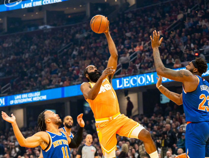 尼克斯与凯尔特人季后赛对决引热议 尼克斯或成